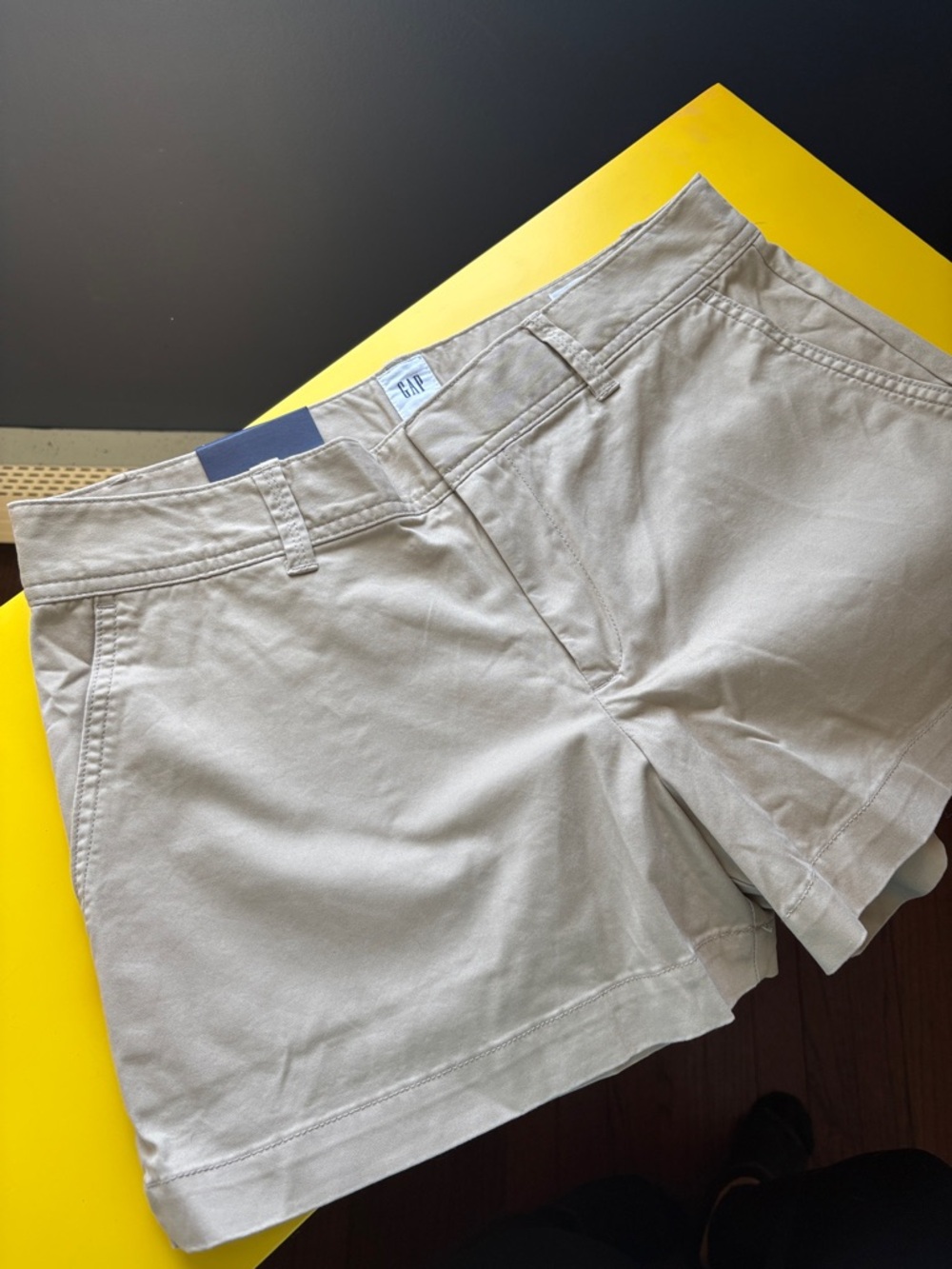 GAP Women's Khaki Beige Shorts